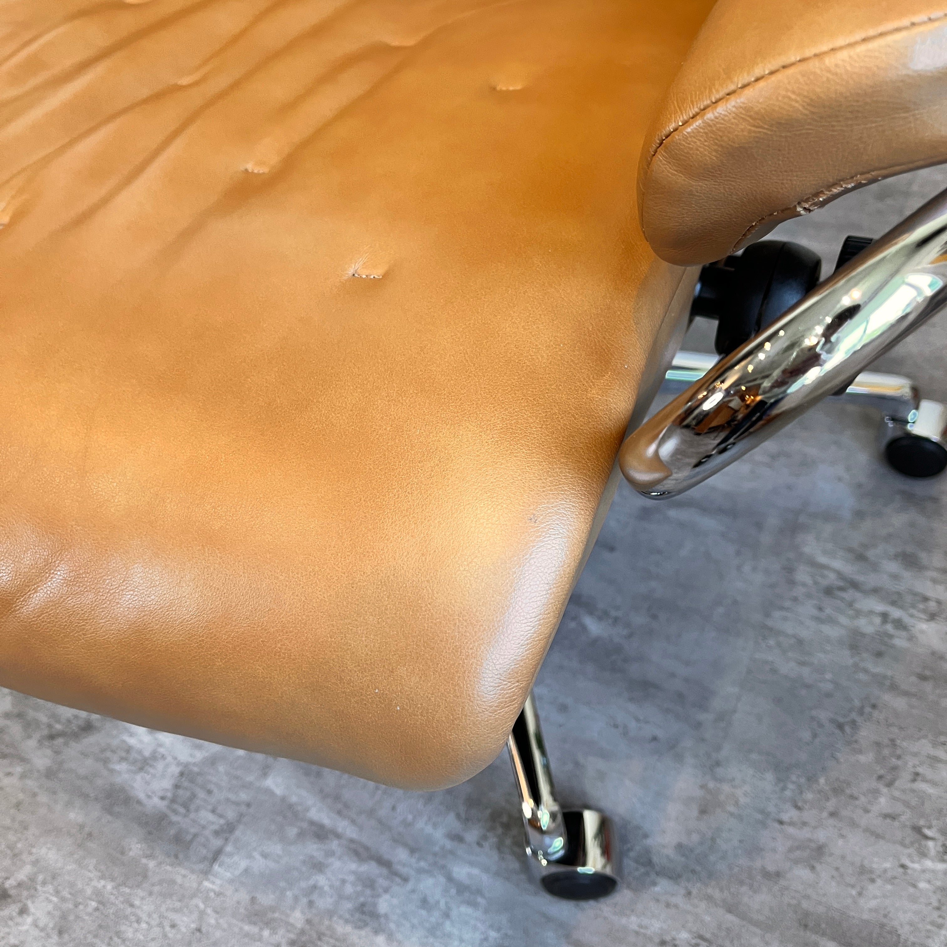 エコーネス / EKORNES メトロオフィスチェア 本革