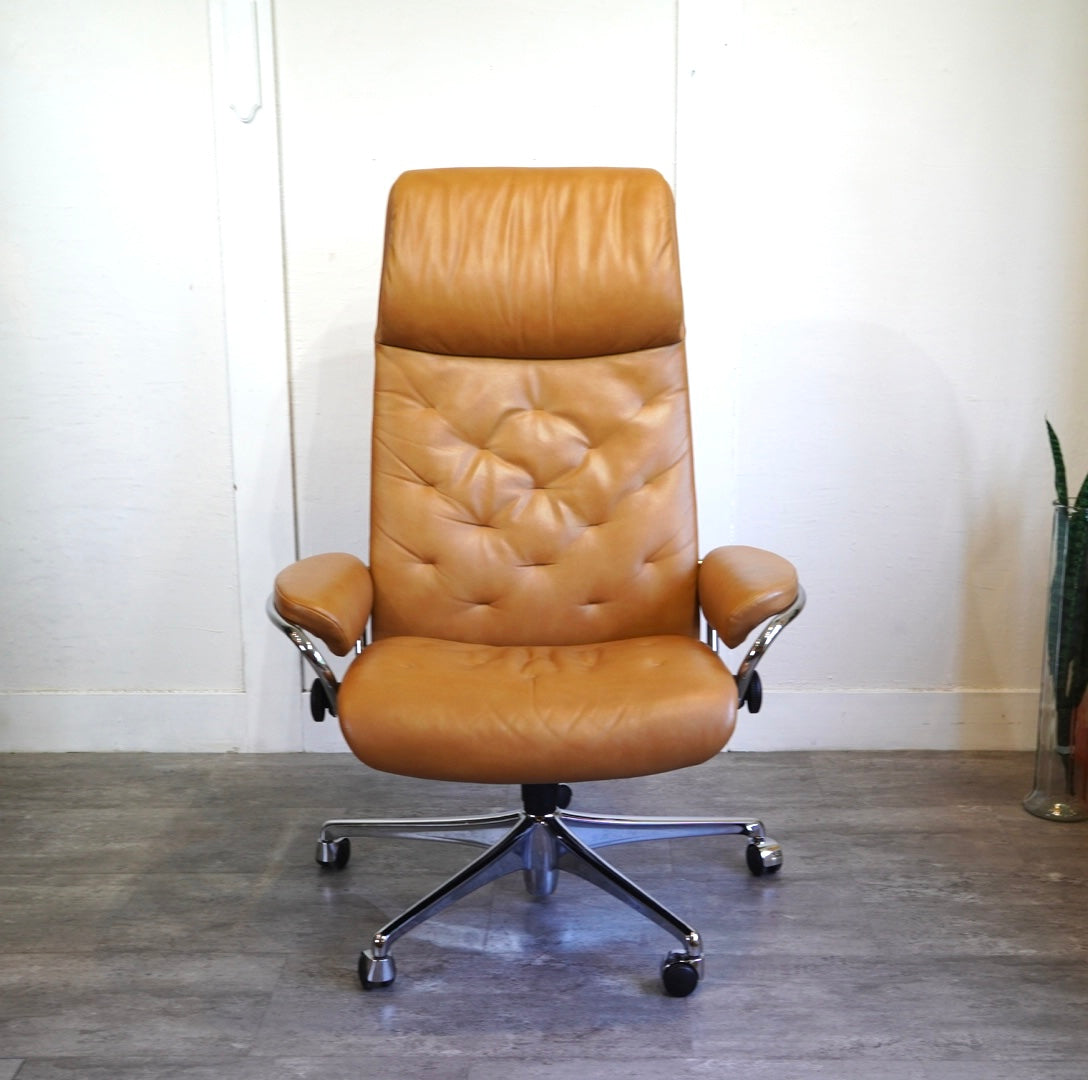 エコーネス / EKORNES メトロオフィスチェア 本革