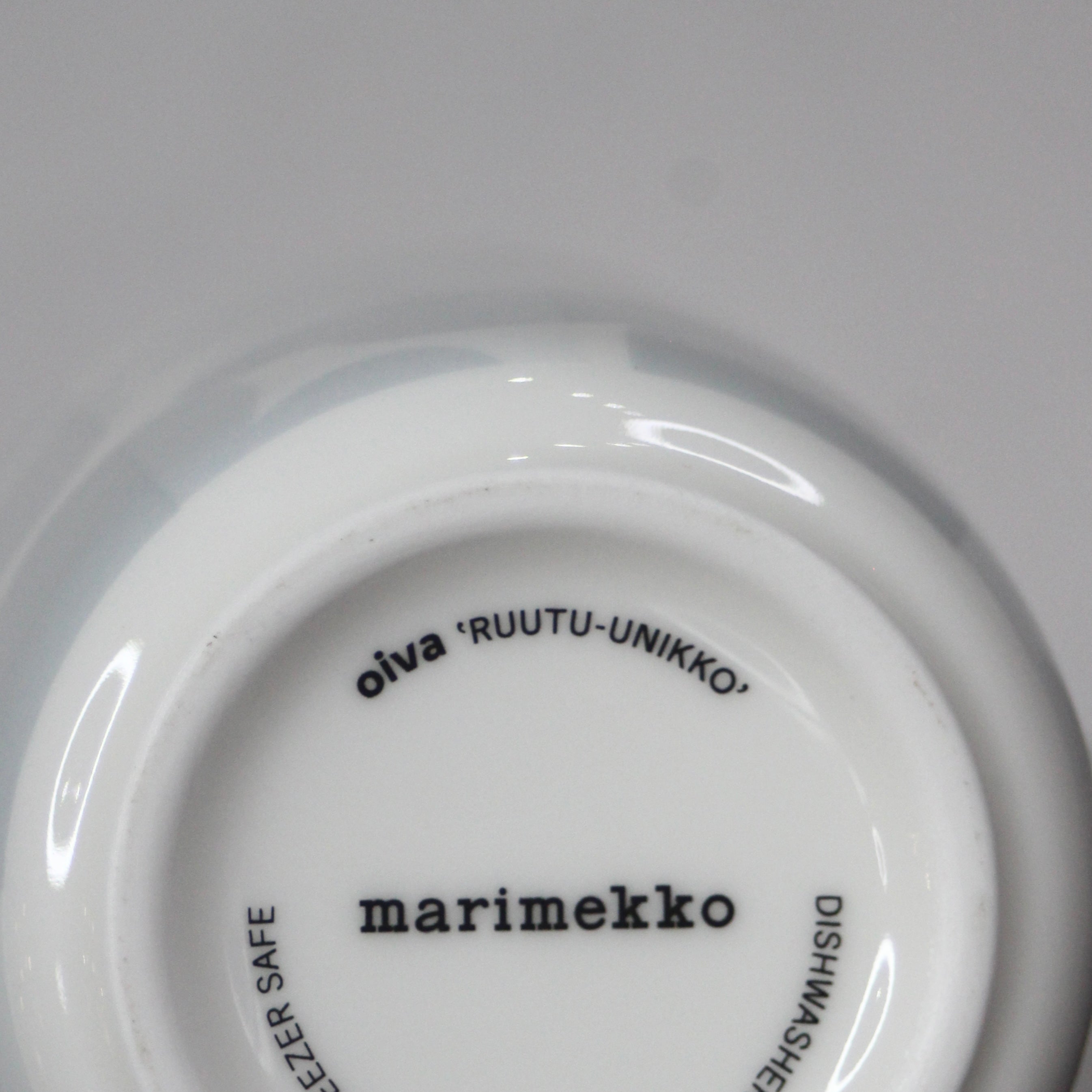 マリメッコ / marimekko ルーツウニッコ / RUUTU UNIKKO ホワイト