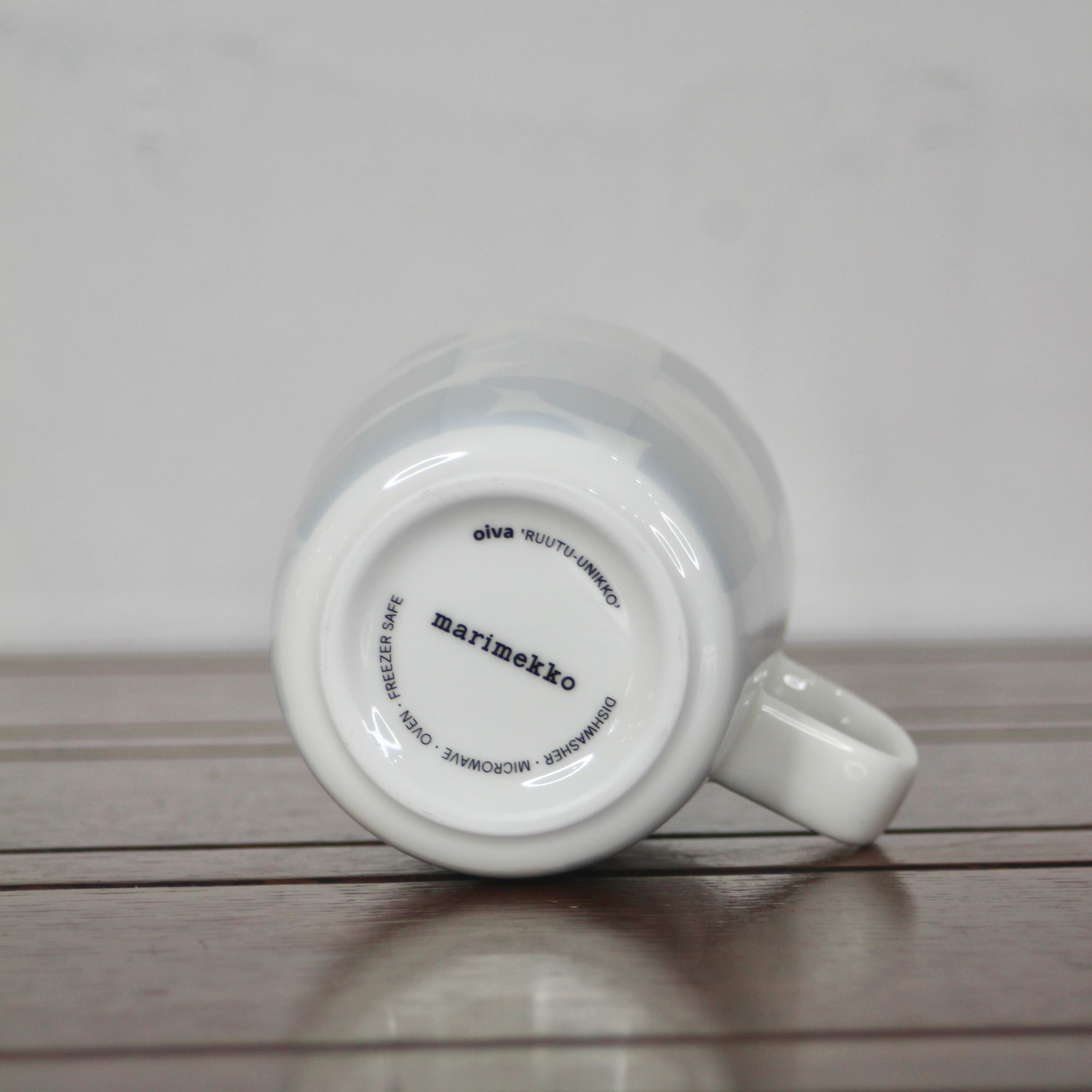 マリメッコ / marimekko ルーツウニッコ / RUUTU UNIKKO ホワイト