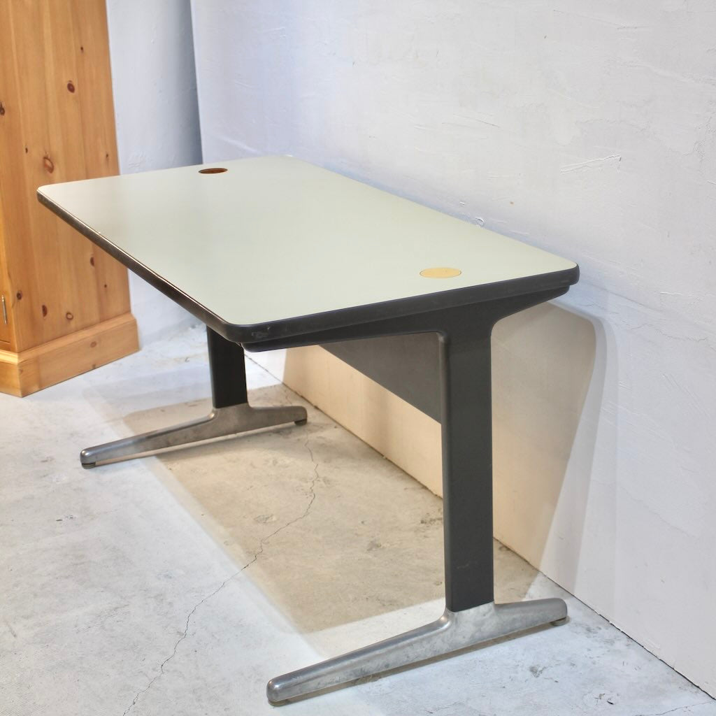 ハーマンミラー / Herman Miller アクションオフィス / Action Office Ⅱ AO-２ ジョージネルソン / George Nelson