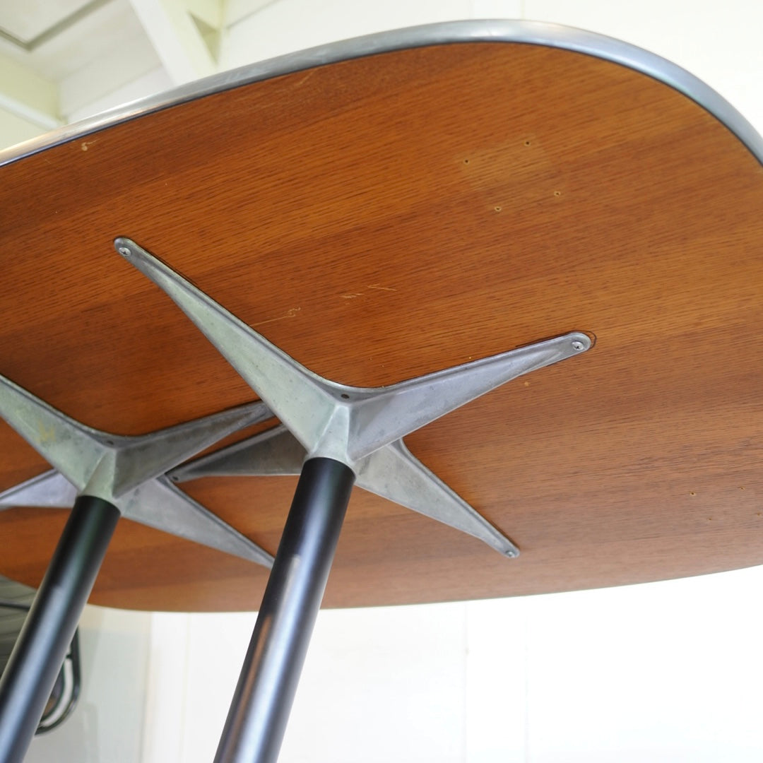 ハーマンミラー / Herman Miller セグメンテッドオーバルテーブル チャールズ＆レイ・イームズ ヴィンテージ