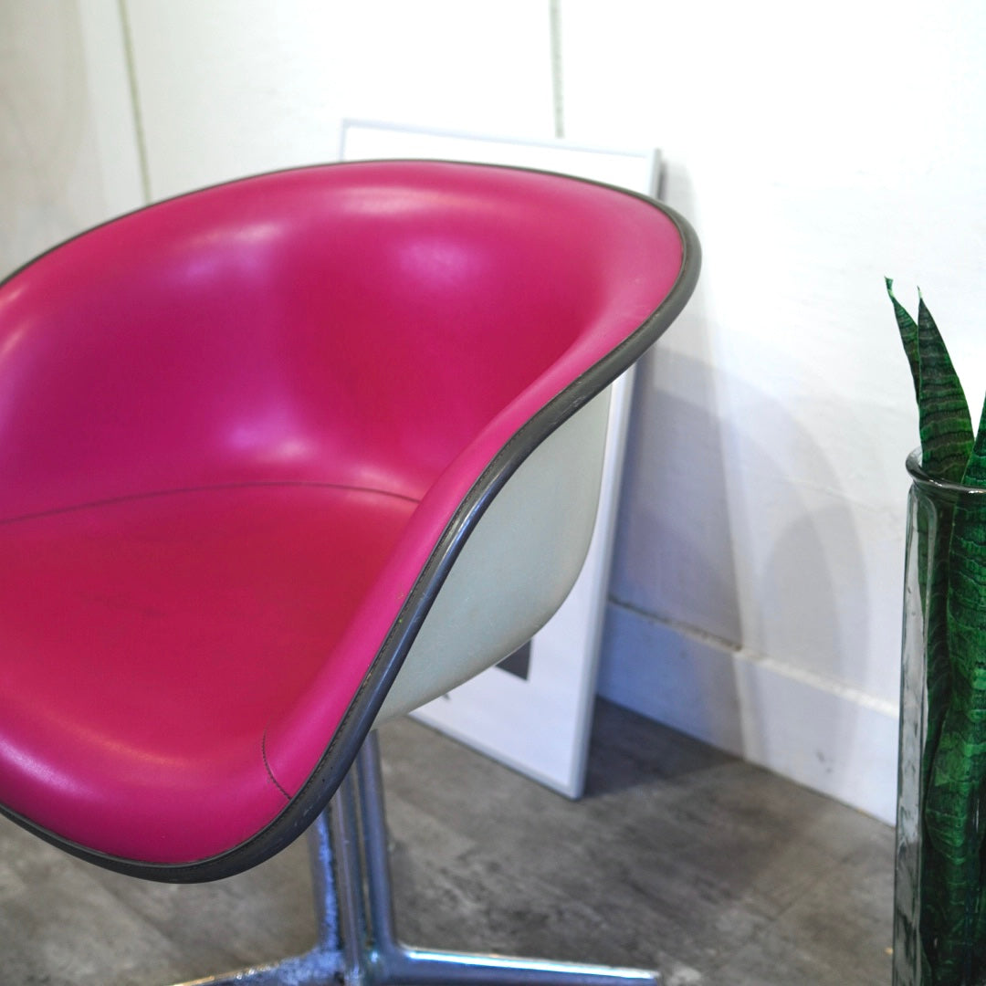 ハーマンミラー / Herman Miller ラフォンダ / La Fonda アームチェア
