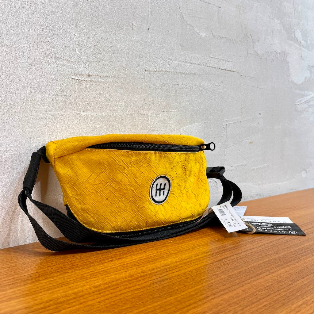 【新品・デッドストック】エアパック / AIR PAQ ヒップバッグ ウエストポーチ SDGs  サスティナブル 斜めがけ