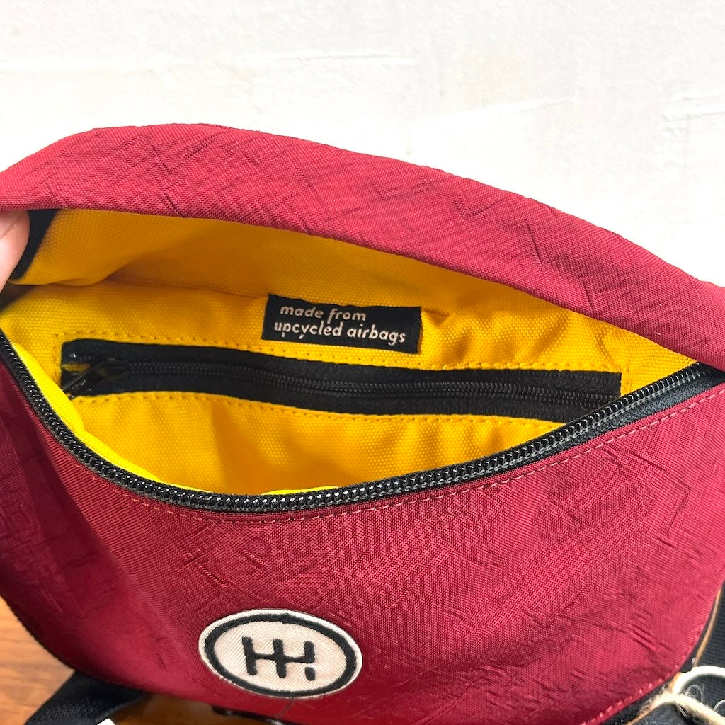 【新品・デッドストック】エアパック / AIR PAQ ヒップバッグ ウエストポーチ SDGs  サスティナブル 斜めがけ