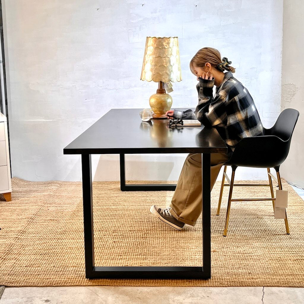 KANADEMONO / 金物家具のかなでもの THE TABLE / ラバーウッド ブラックブラウン × Black Steelテーブル デスク