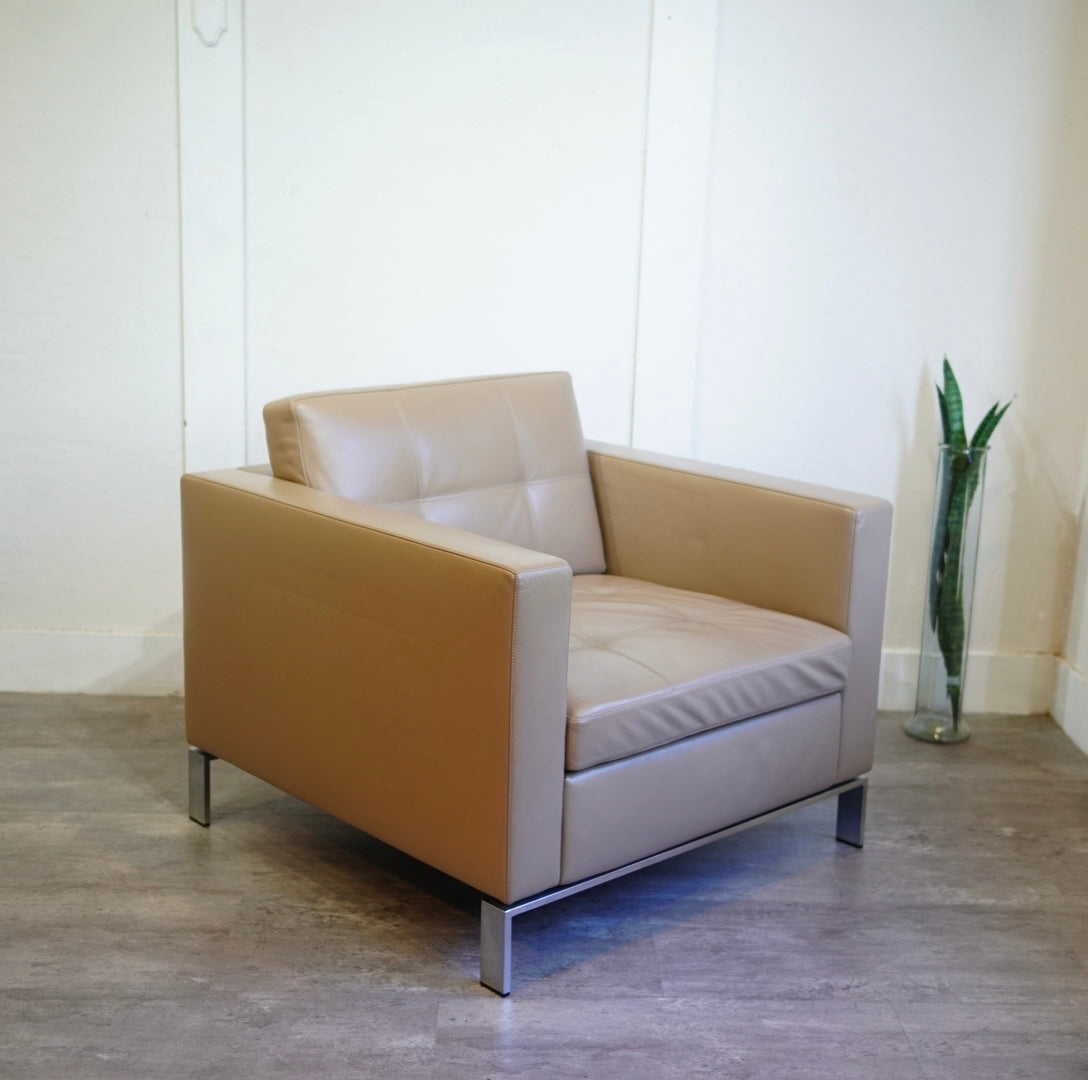 【送料無料！10月12日迄】ウォルター・ノル / Walter Knoll フォスター502 / Foster アームソファ 本革