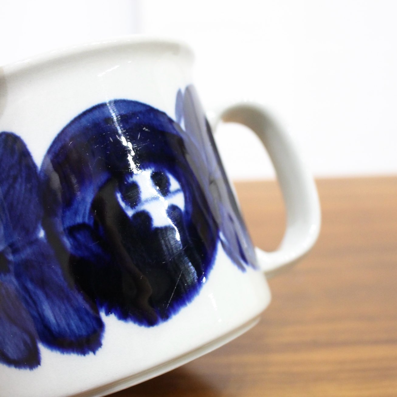 アラビア / ARABIA アネモネ / Anemone Dハンドル マグカップ 北欧ヴィンテージ