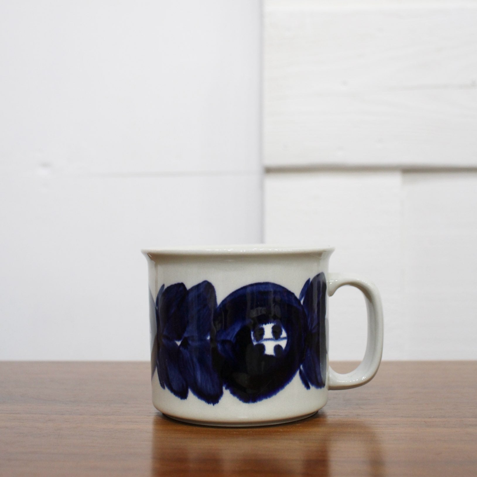 アラビア / ARABIA アネモネ / Anemone Dハンドル マグカップ 北欧ヴィンテージ