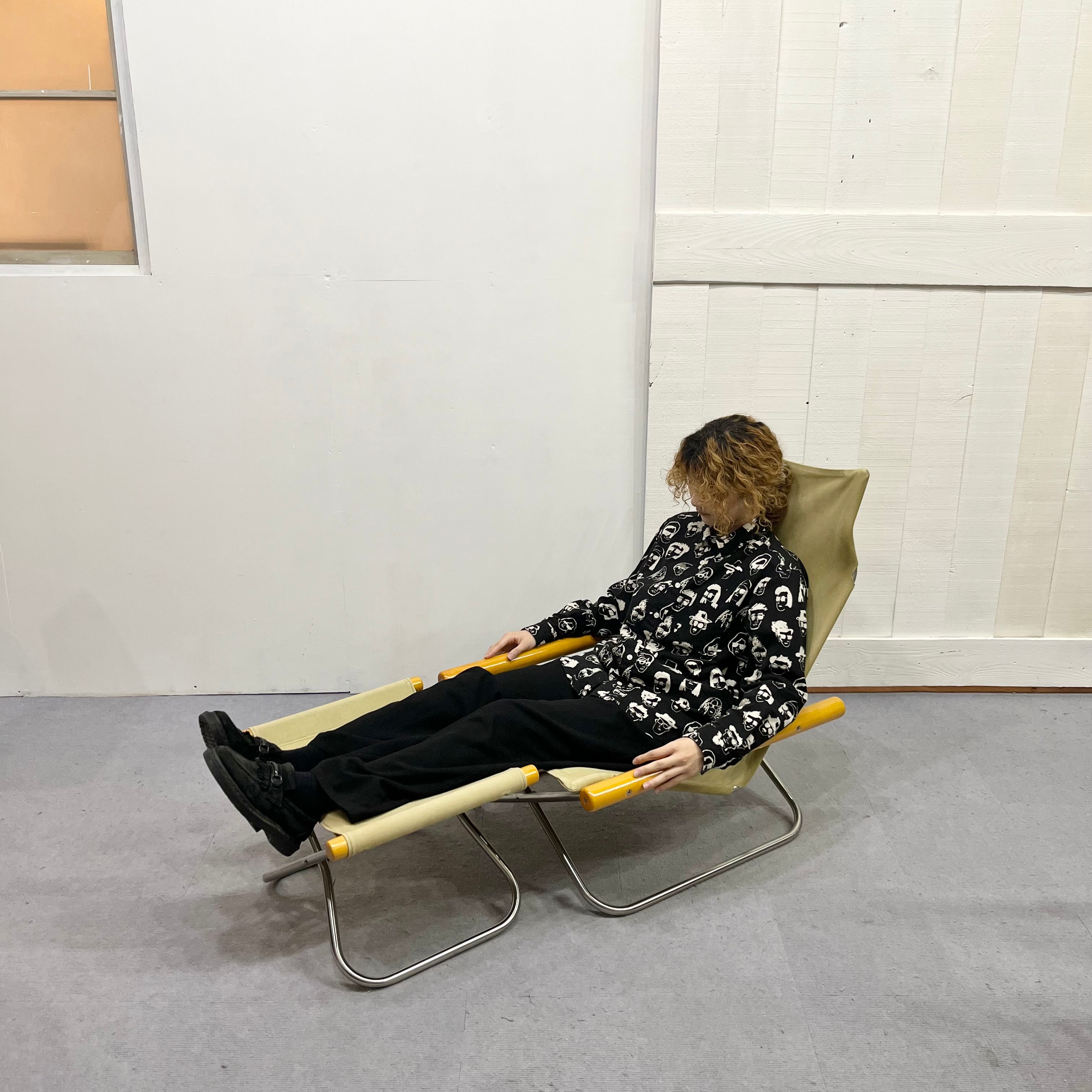 藤栄 / FUJIEI ニーチェア / Nychair X オットマン付  新居 猛