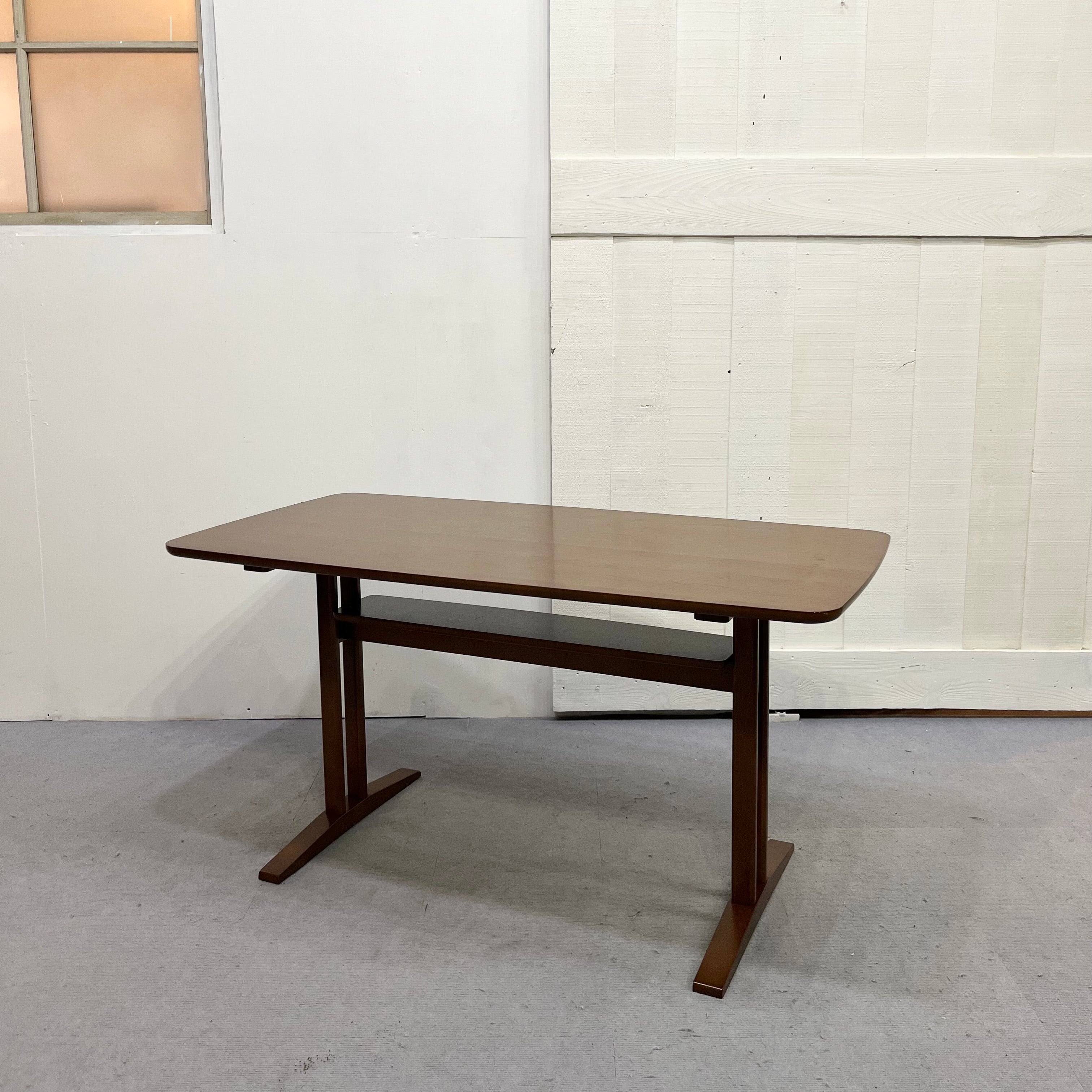 中古カリモク60 テーブル(大) カリモク60］ダイニングテーブルT1500の紹介・購入ページ｜LT LOTTO