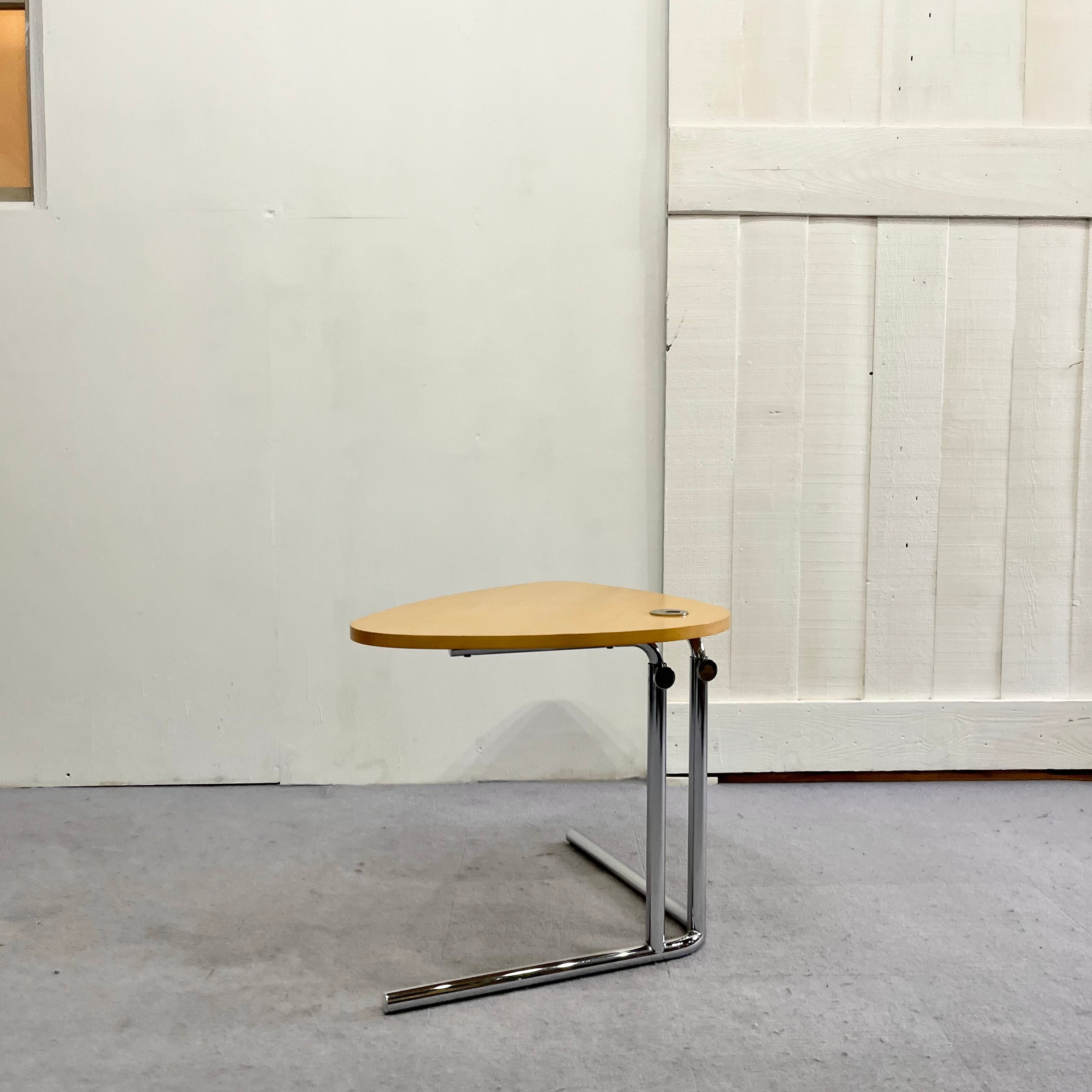 テクタ / TECTA K22 サイドテーブル メープル