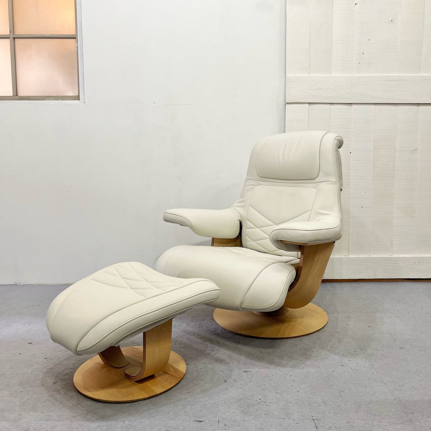 カリモク / karimoku ドマーニ / domani エクセルライフ リクライナー エグゼフォート / EXEFORT リクライニングソファ＆オットマンset