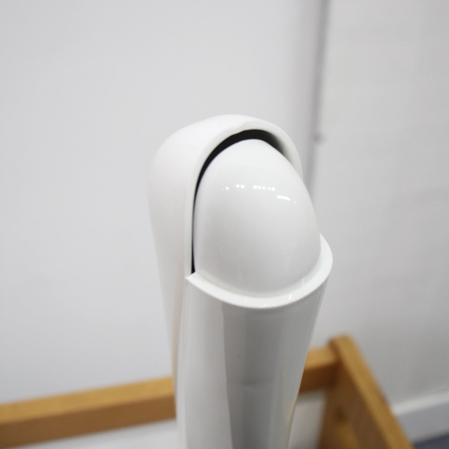 ヤマギワ / YAMAGIWA バイオライト / BioLITE エオン EON デスクライト