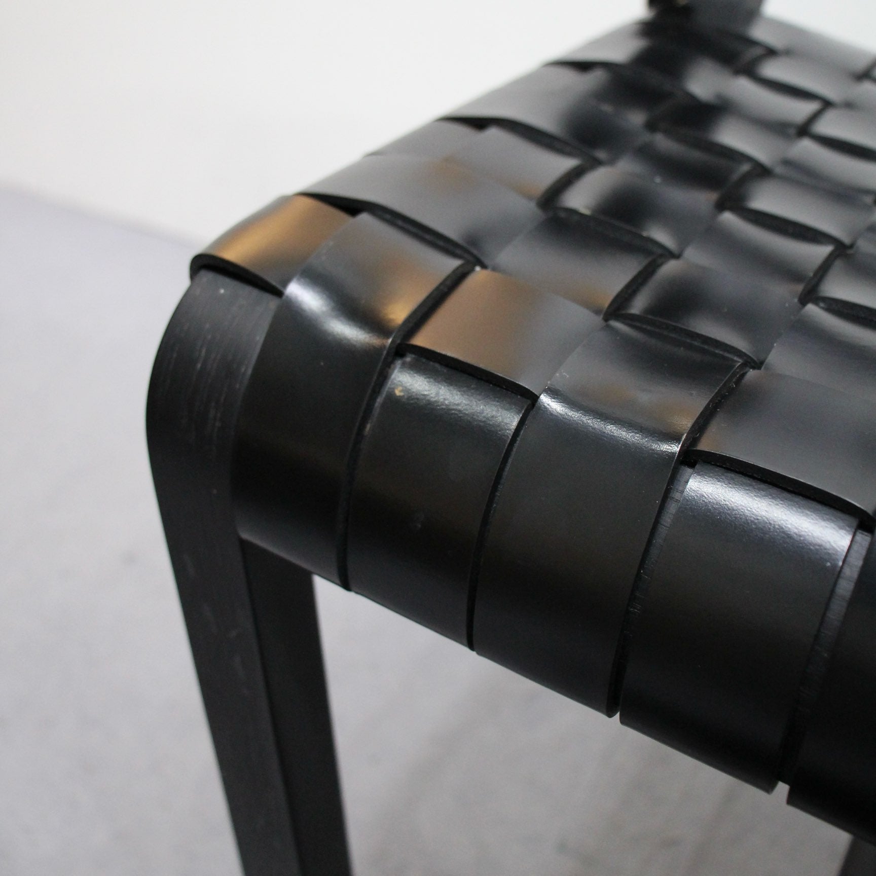 アルフレックス / arflex カウンターチェア / NTC10 革テープ ブラック