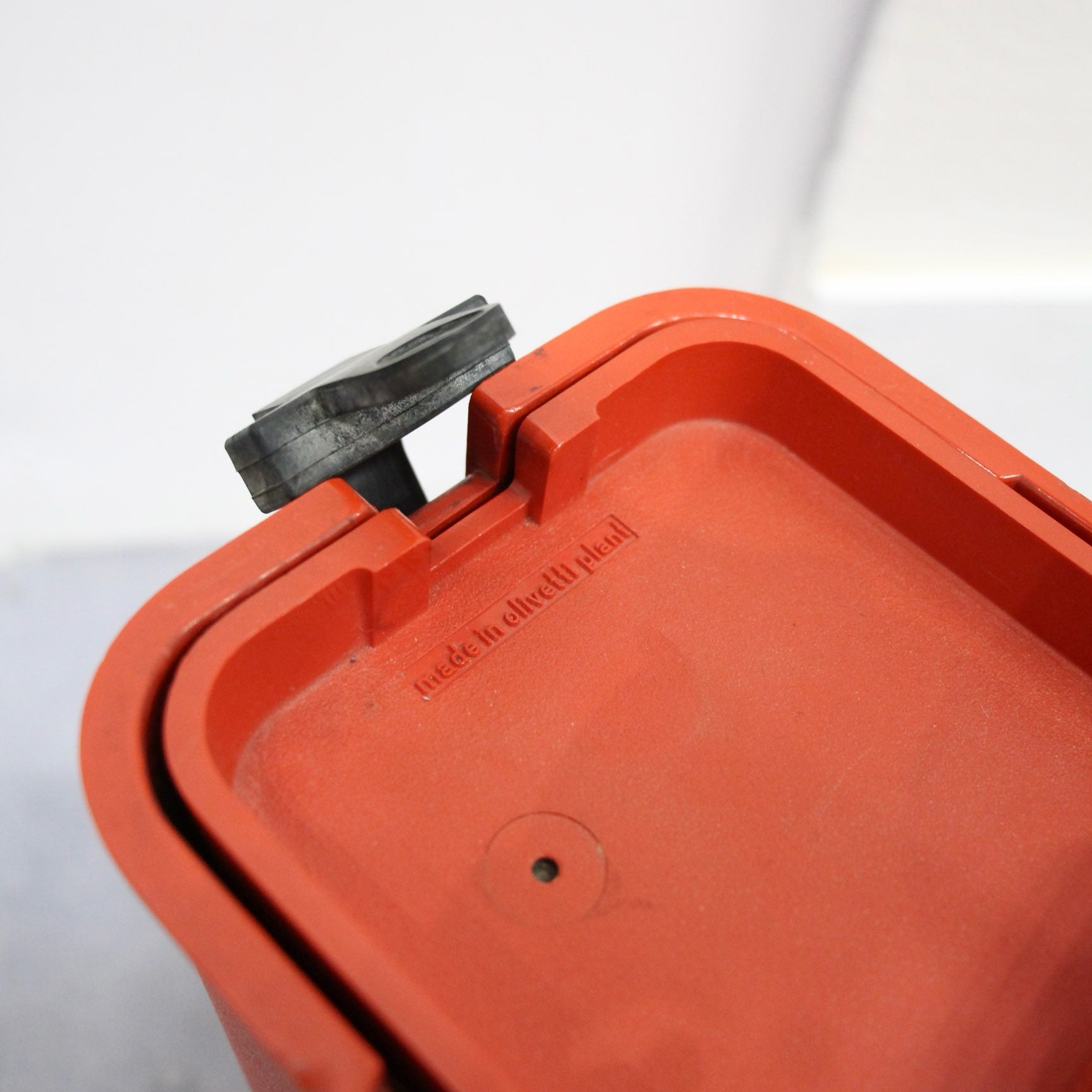 オリベッティ / olivetti バレンタイン / Valentine タイプライター