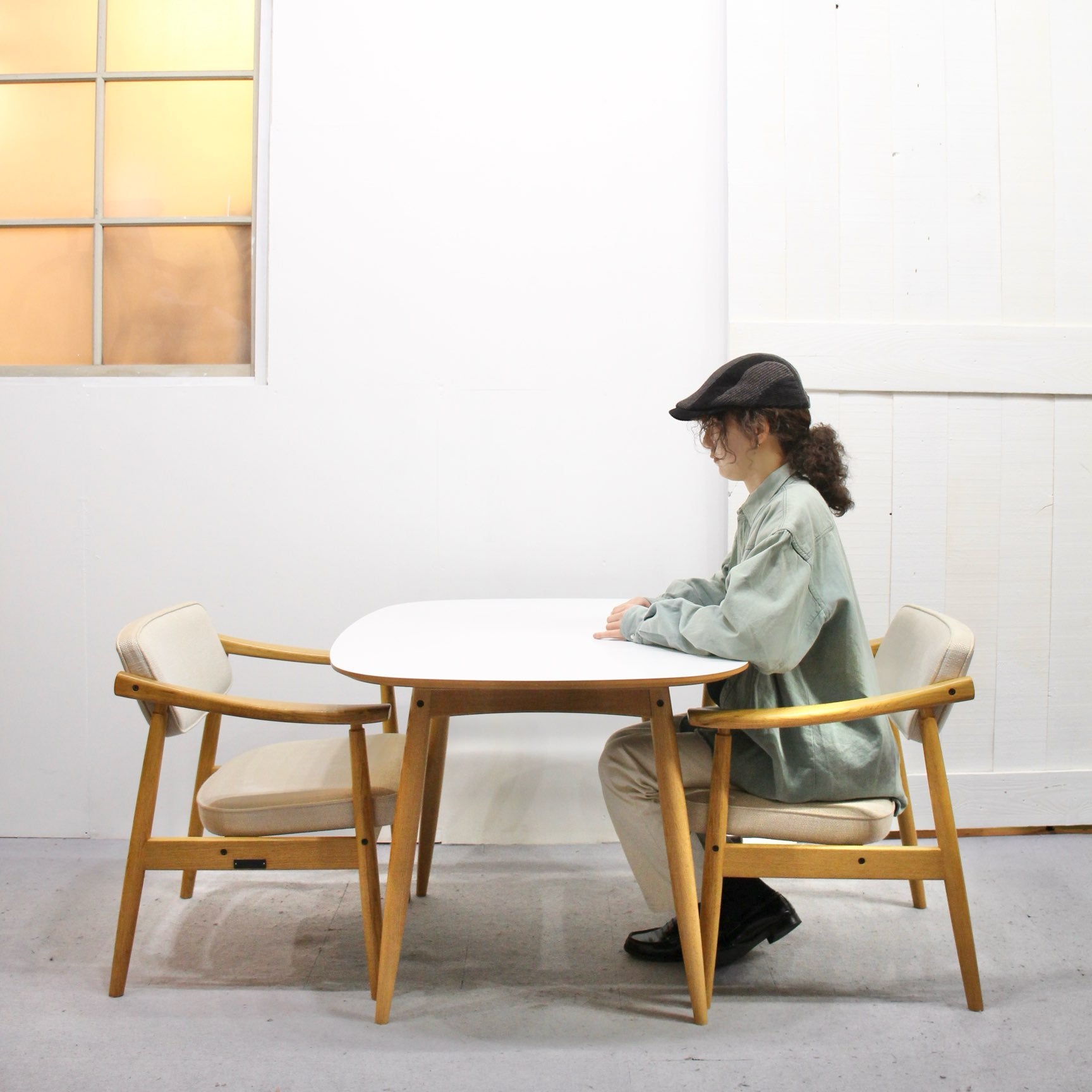 カリモク60+ Dテーブル メラミントップ ダイニングテーブル