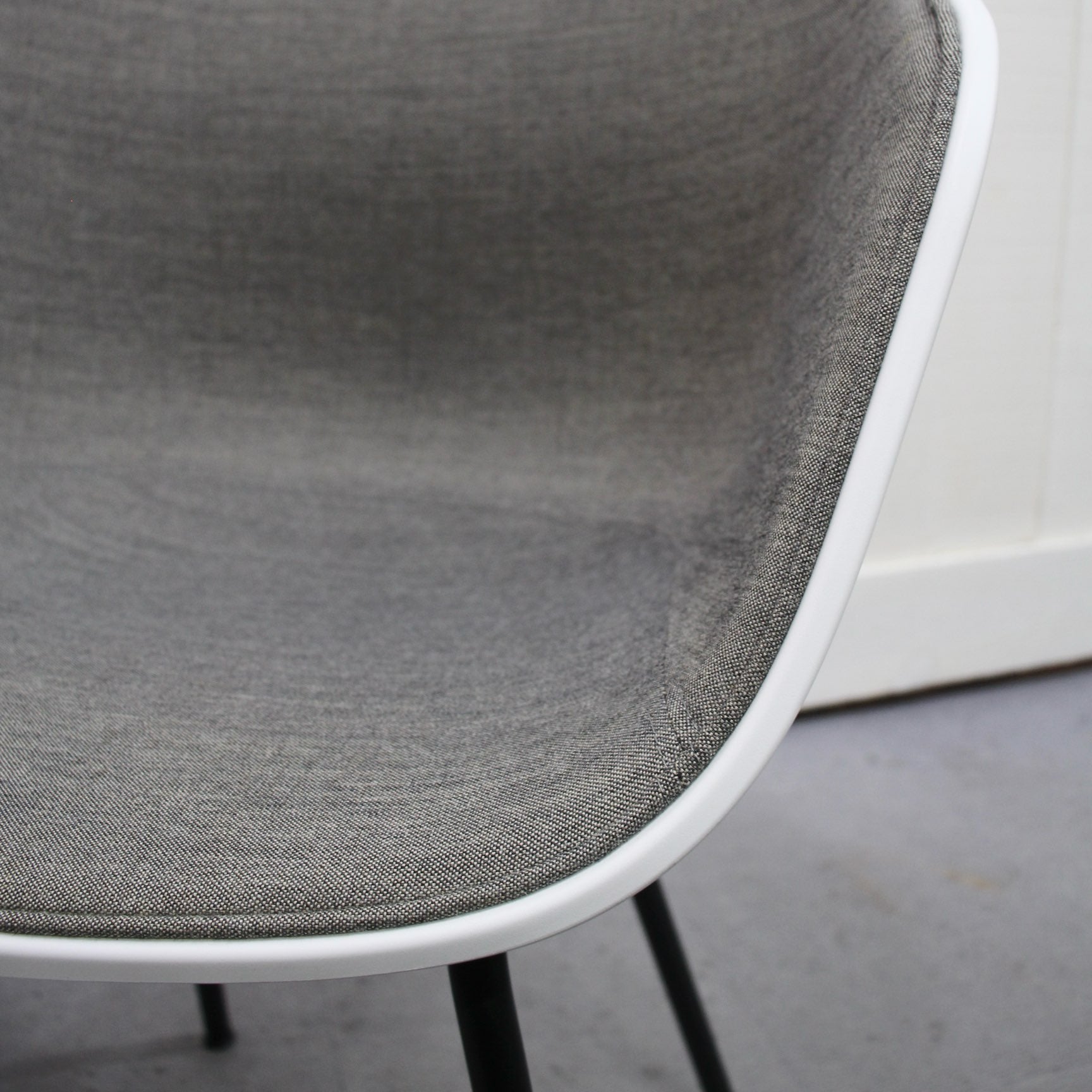 ヘイ / HAY ABOUT A CHAIR AAC26 フロント ファブリック デンマーク