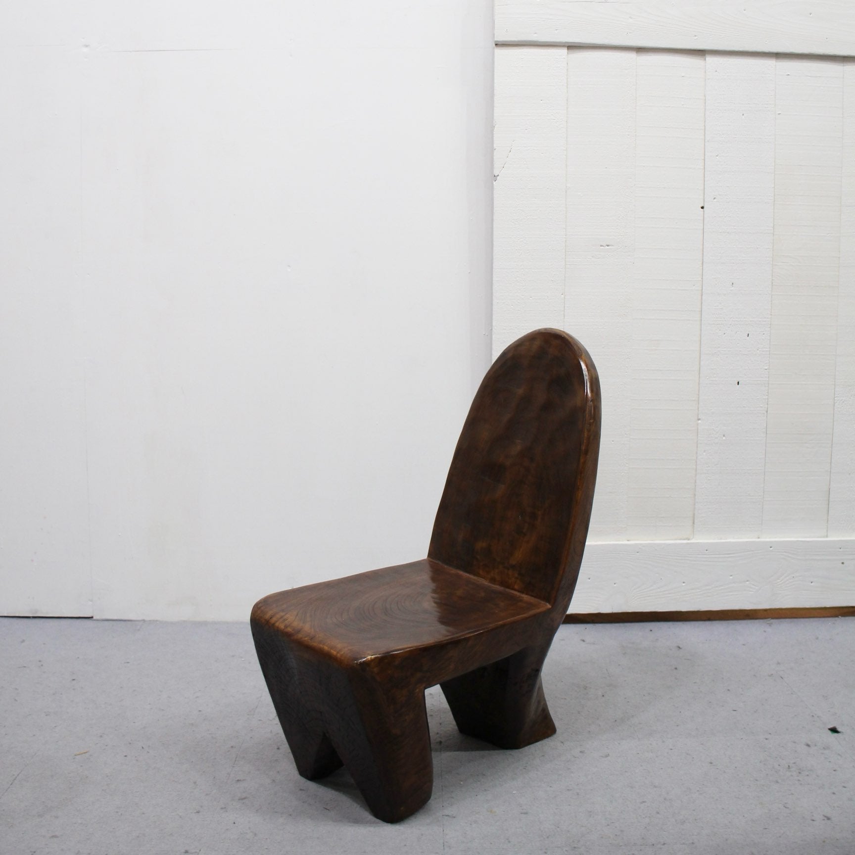 プリミティブな木製チェア 無垢材 ヴィンテージ - Restyle