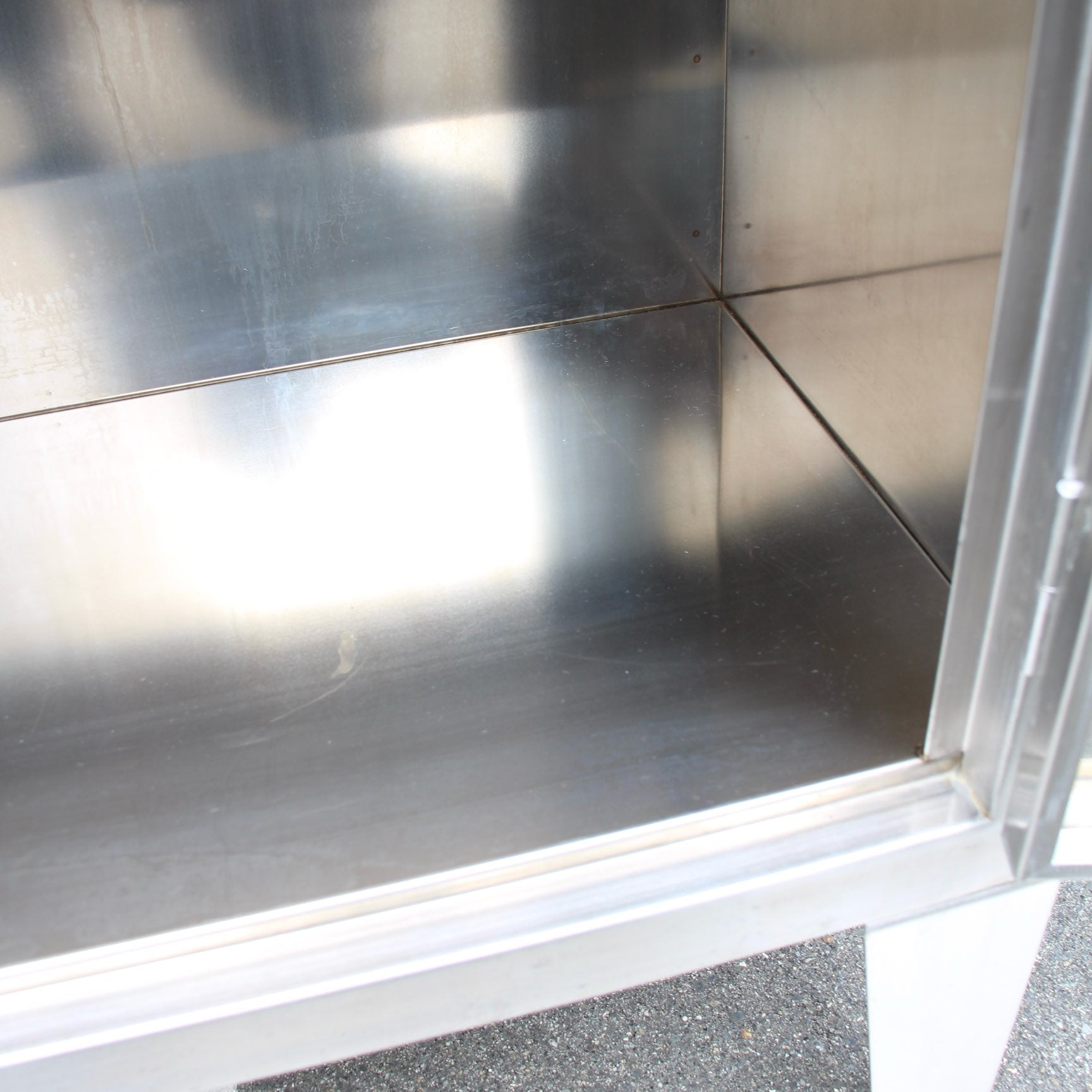 ステンレスケビント 飾り棚 コレクションケース 幅90