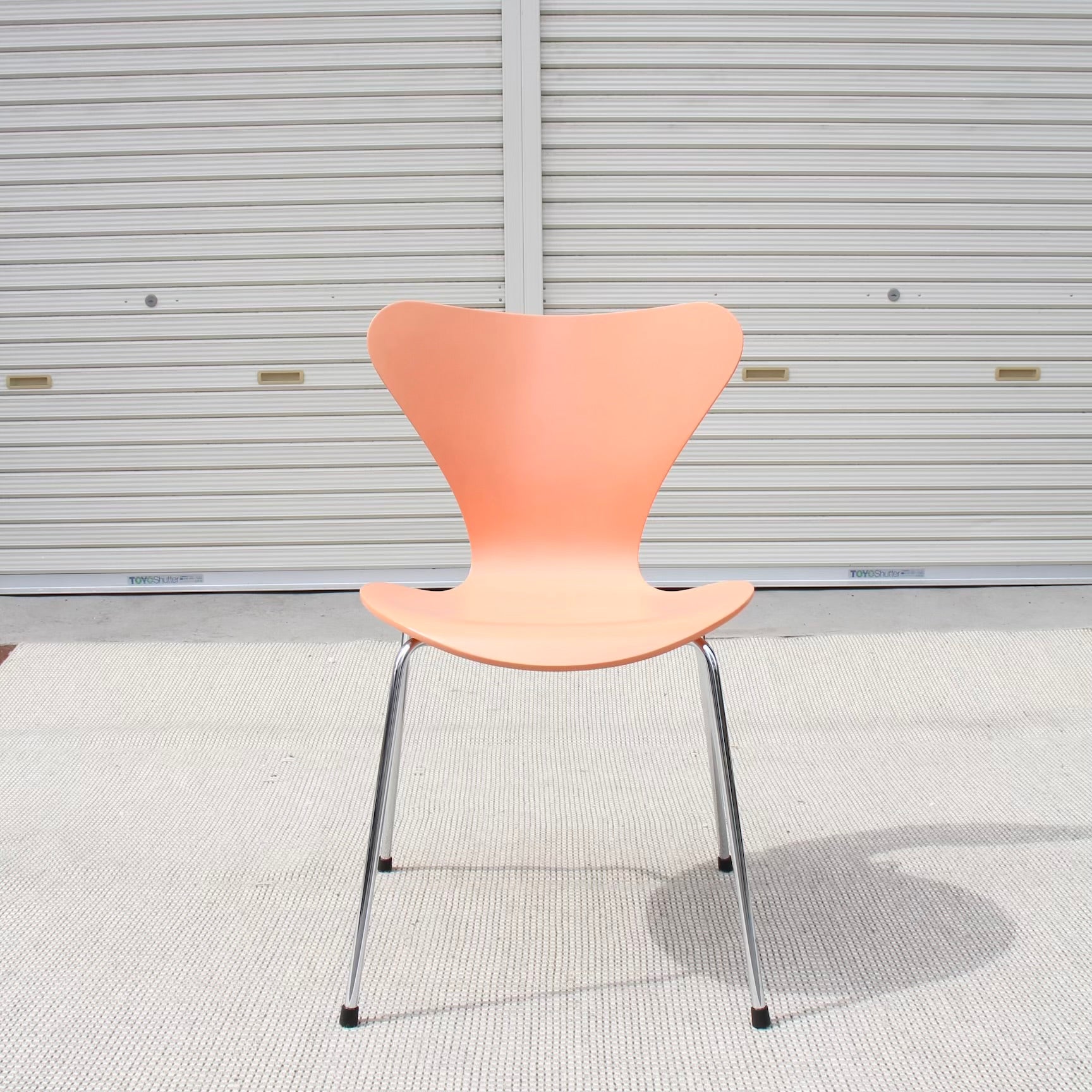 フリッツ・ハンセン / FRITZ HANSEN セブンチェア ラッカーオレンジ