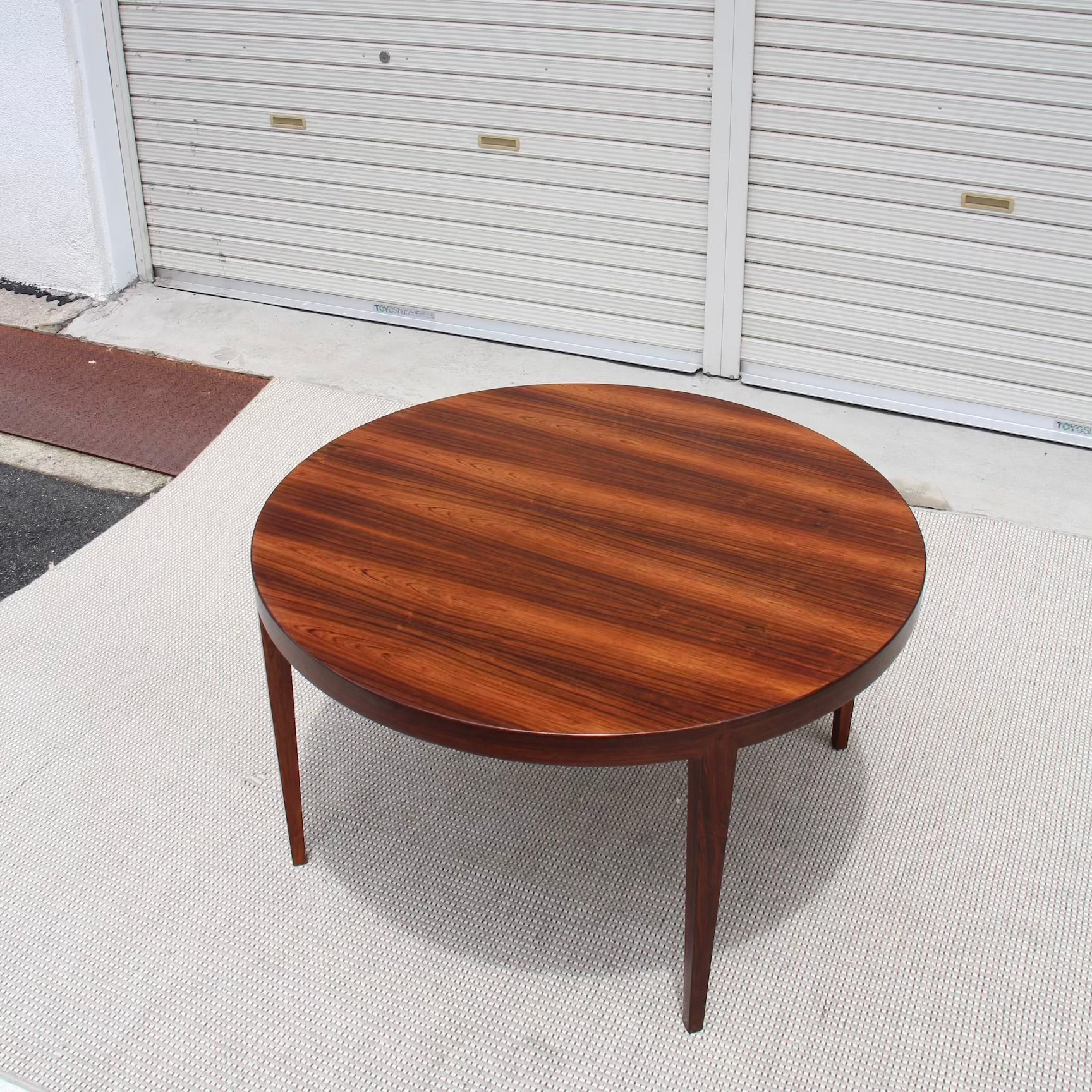 デンマーク 北欧家具 コーヒーテーブル ハスレヴ ローズウッド ヴィンテージ ハスレヴ / Haslev ラウンドコーヒーテーブル セヴェリン・ハンセンJr