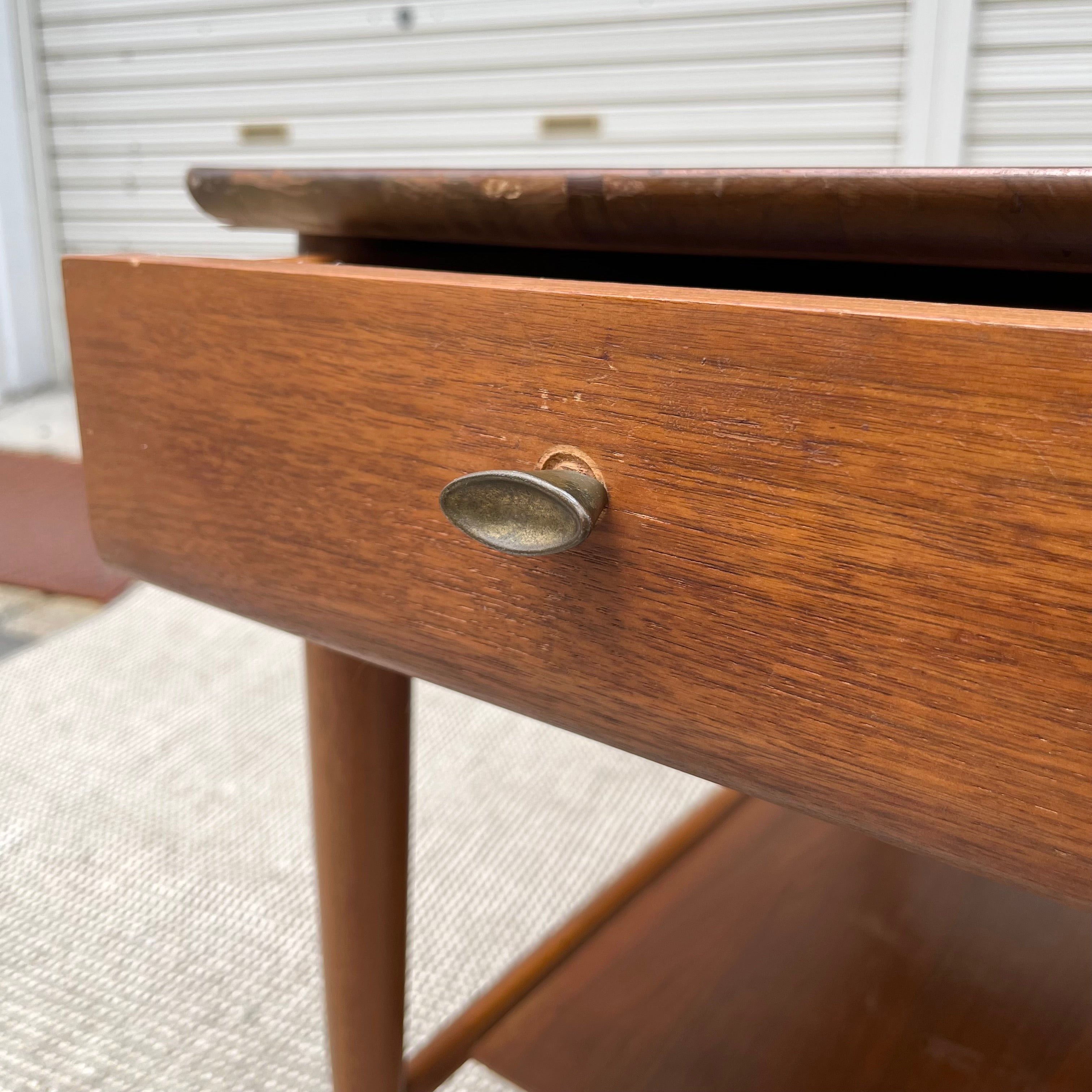 Mersman furniture サイドテーブル ウォールナット ヴィンテージ