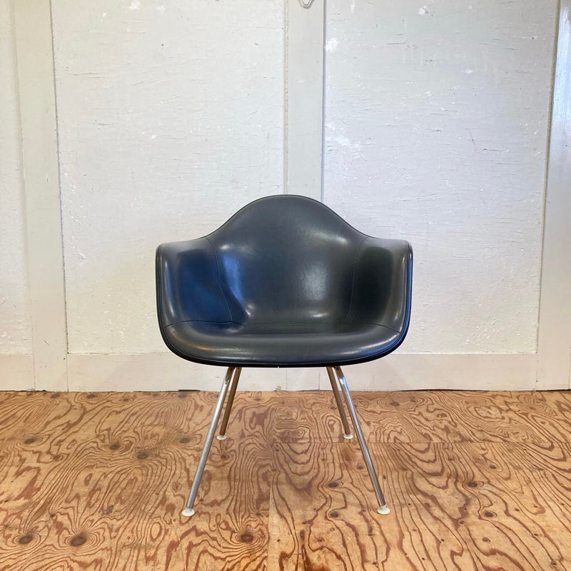 サブスクレンタル専用】ハーマンミラー Herman Miller アームシェル  