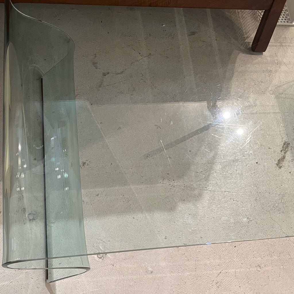 商談中】フィアムイタリア / FIAM Italia シャルロッテ ガラステーブル