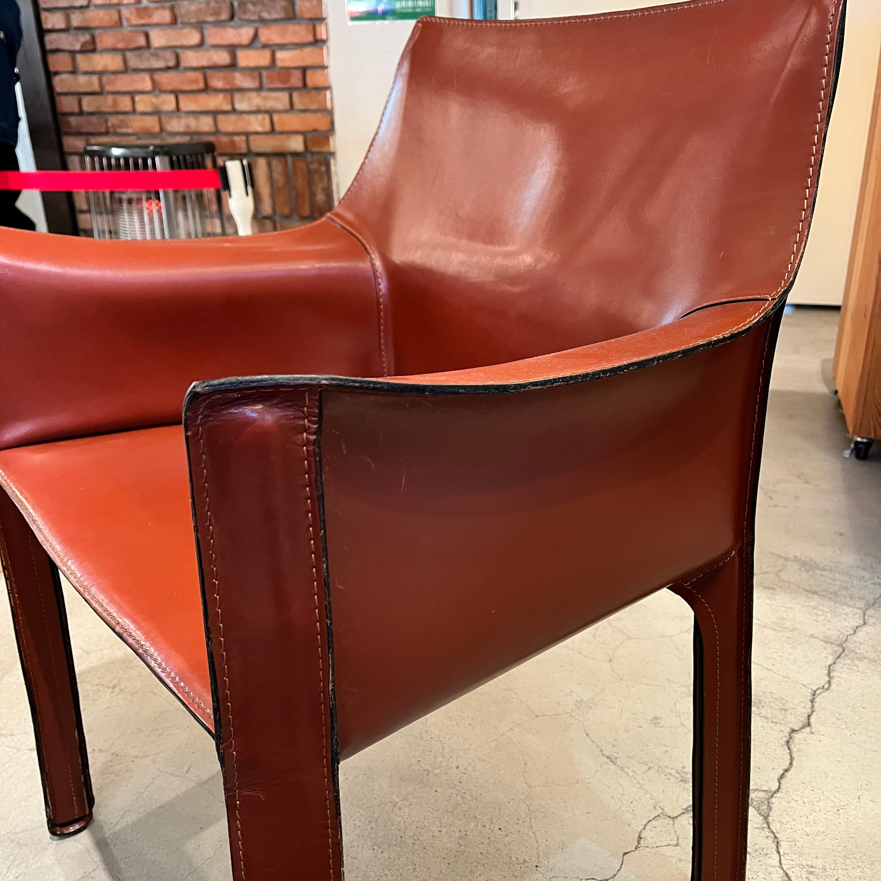 【商談中】カッシーナ / Cassina キャブ / CAB アームチェア 413  赤茶 マリオ・ベリーニ
