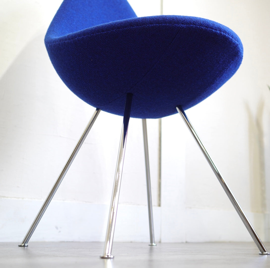 ドロップチェア DROP フリッツハンセン Fritz Hansen アルネ・ヤコブセン ブラック チェア 雫型デザイン リプロダクト品 中古品 FRITZ HANSEN（フリッツ・ハンセン）DROP CHAIR（ドロップチェア