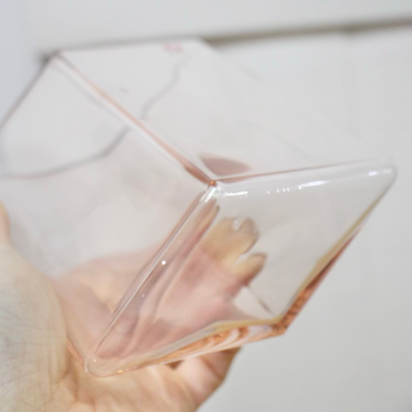 イッタラ / iittala ルーツ フラワーベース サーモンピンク ロナン＆エルワン・ブルレック  未使用