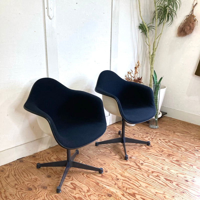 ハーマンミラー / Herman Miller アームシェルチェア 3rd コントラクトベース チャールズ＆レイ・イームズ  FRP ヴィンテージ