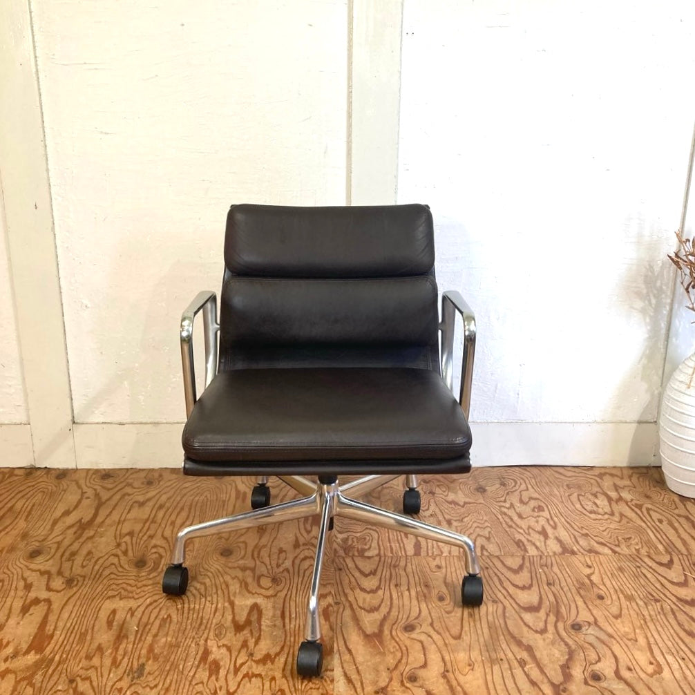 ハーマンミラー Herman Miller イームズ ソフトパッド マネジメント