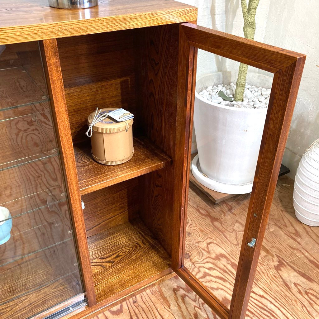 ケヤキ無垢材 ガラスキャビネット【1】右側扉 中古 引き戸 ケヤキ無垢材 ガラスキャビネット【1】右側扉 中古 引き戸