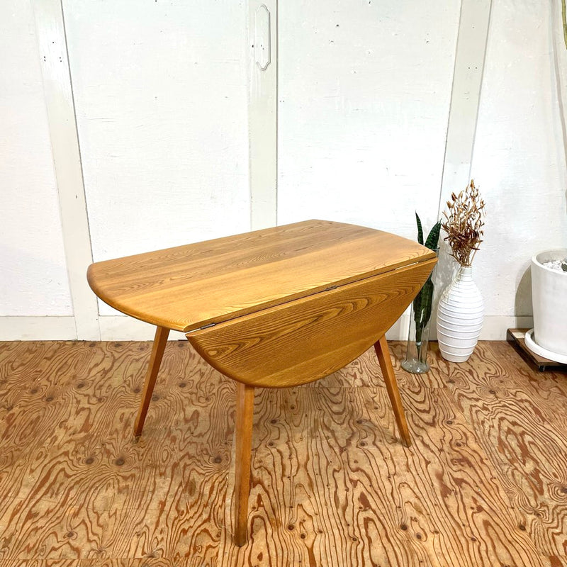 アーコール / ERCOL ドロップリーフ 伸長式ダイニングテーブル バタフライテーブル 折りたたみ式 ラウンドテーブル 英国 ヴィンテージ