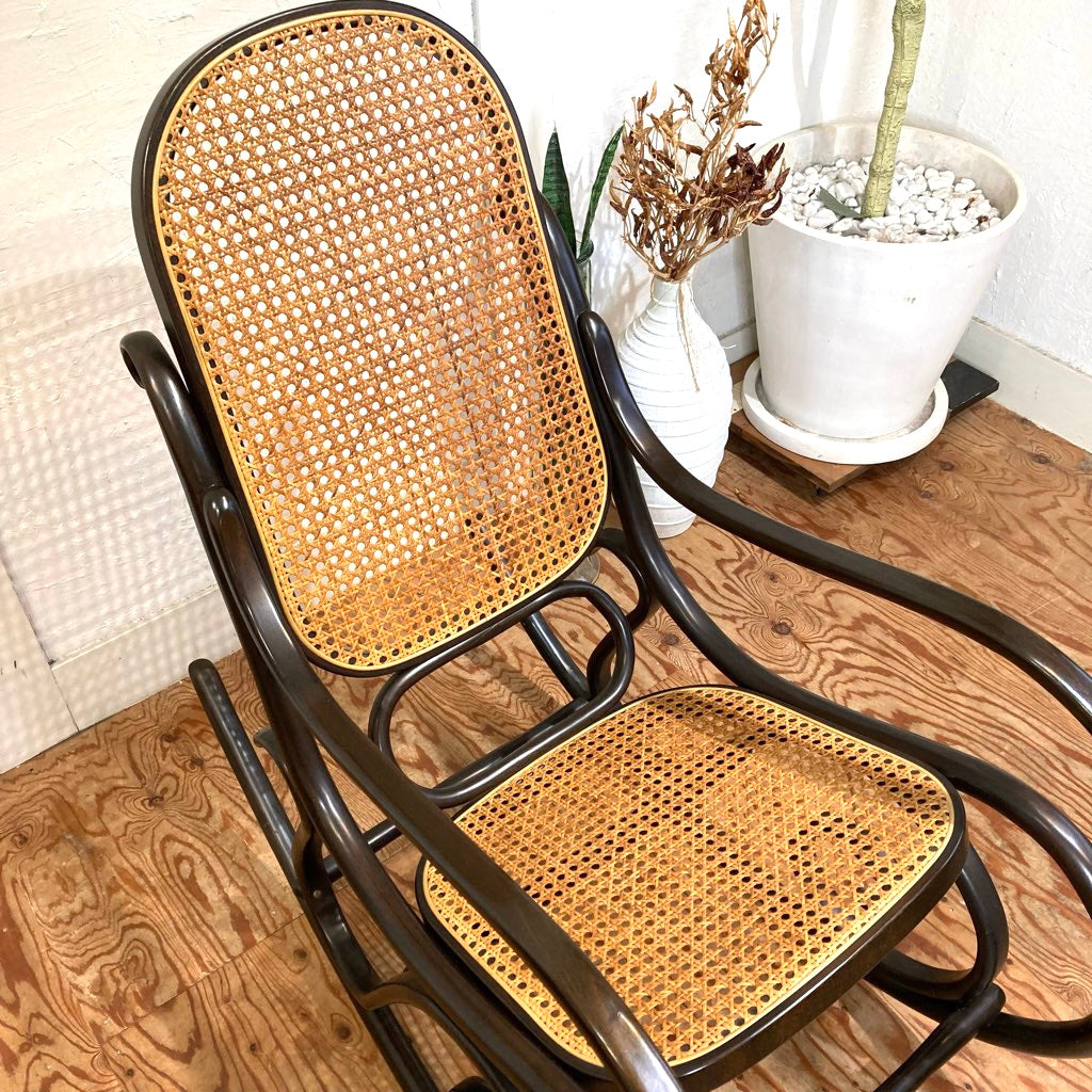 トーネット / THONET ベントウッドロッキングチェア #7028 曲木