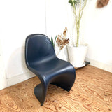 ヴィトラ  /  Vitra パントンチェア / Panton Chair ブラック ポリプロピレン 中古