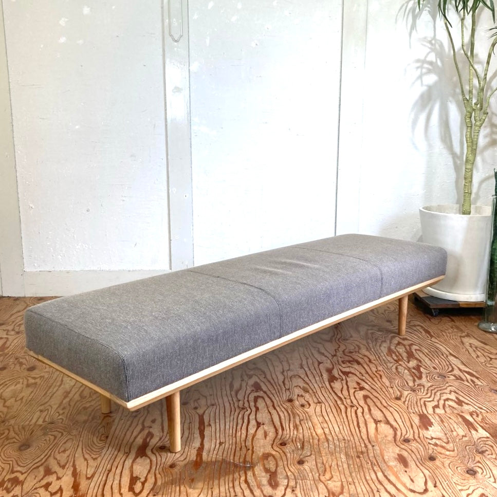相合家具 / SOGOKAGU ベンチ デイベッド 展示品 中古 木 ファブリック