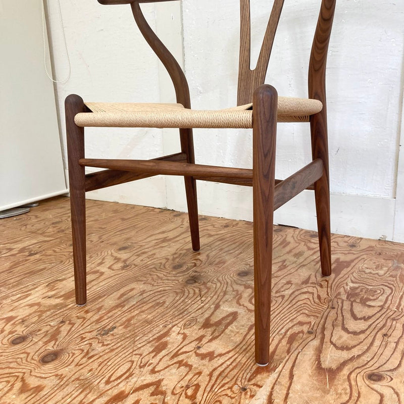 カールハンセン＆サン / Carl Hansen & Søn Yチェア CH24 ハンスJ.ウェグナー ウォールナット 未使用品