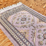 ペルシャ絨毯 小 敷物 ラグ 手織り ウール 玄関マット 【薄ピンク】 中古