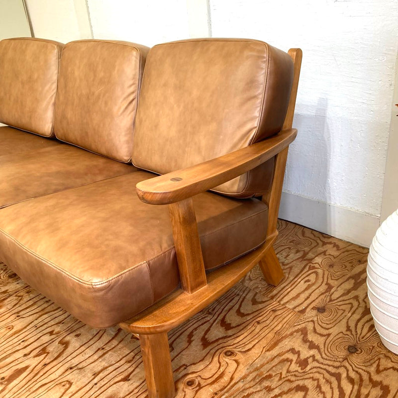 ミノ / MINO 3人掛けソファ くるみ 天然柿渋塗料 本革張り 展示品