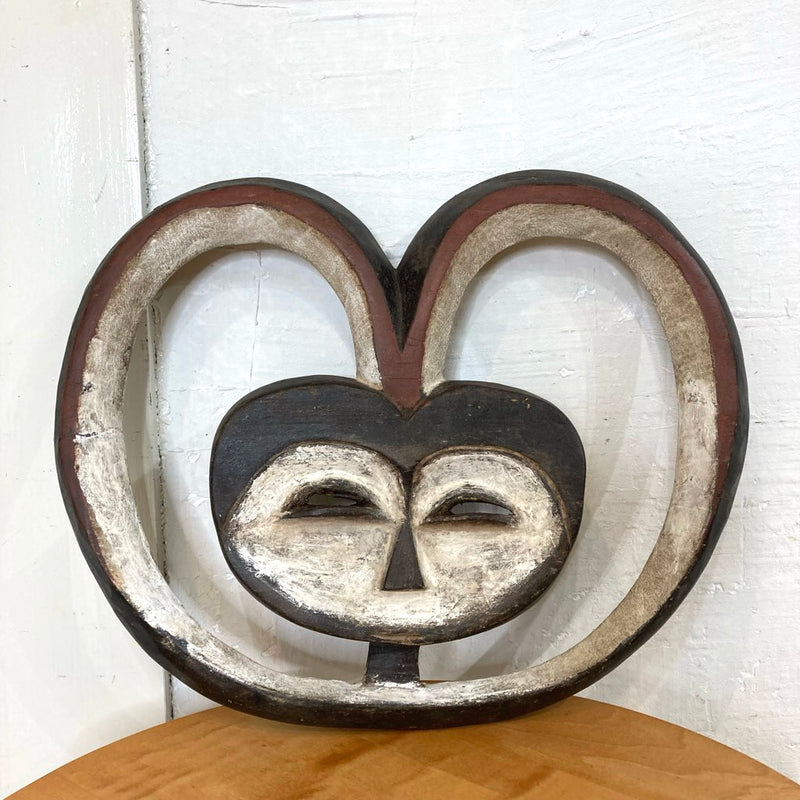 アフリカ  クウェレ族の仮面 ハート プリミティブアート 木彫り インテリア小物  ヴィンテージ