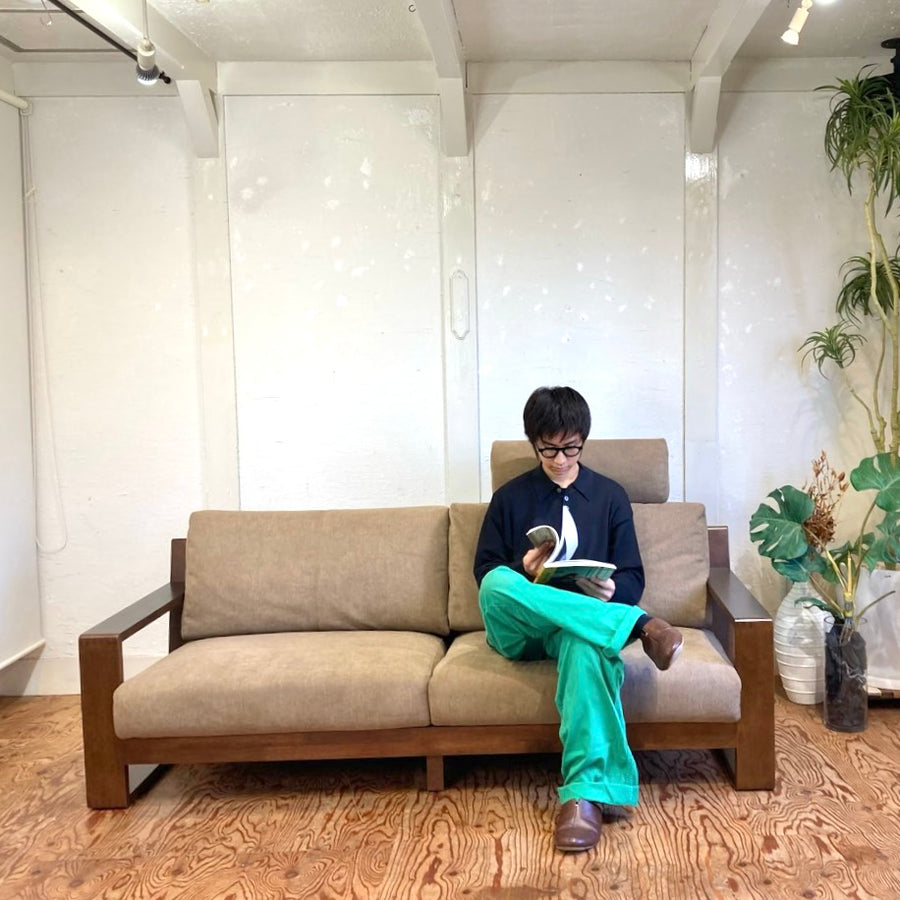 殆ど未使用‼️ 撮影に使用のみ 三人掛け ソファ