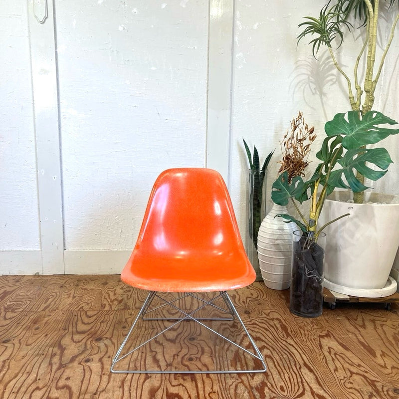 ハーマンミラー / Herman Miller  サイドシェルチェア キャッツクレイドルベース オレンジ チャールズ＆レイ・イームズ  ヴィンテージ