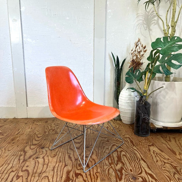 ハーマンミラー / Herman Miller  サイドシェルチェア キャッツクレイドルベース オレンジ チャールズ＆レイ・イームズ  ヴィンテージ