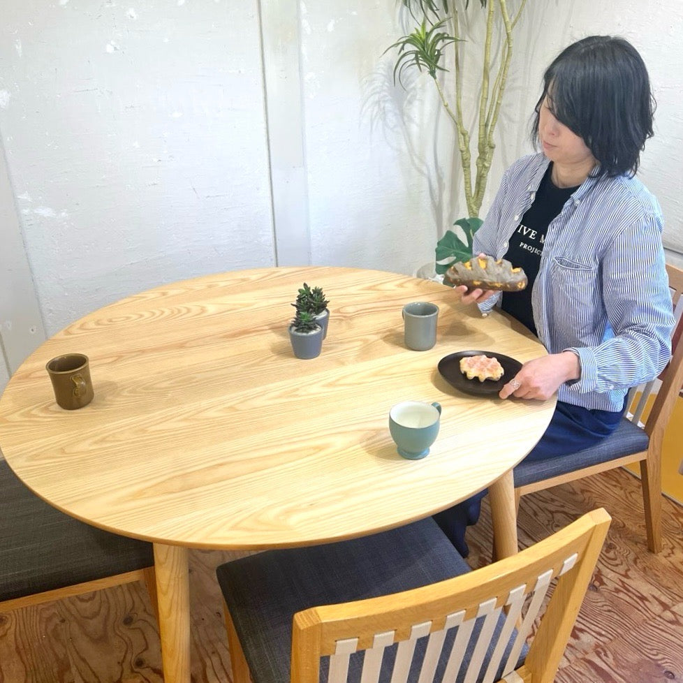 宮崎椅子製作所 hozuki table / ほおずきテーブル ラウンドダイニングテーブル 中古