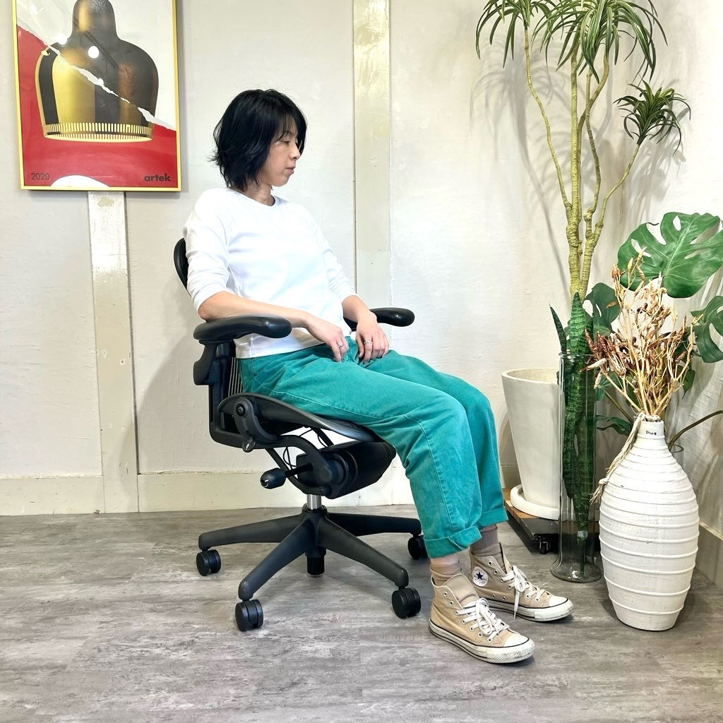 ハーマンミラー / HermanMiller アーロンチェア / Aeron Chairs クラシック ランバーサポート Size A フル装備 中古