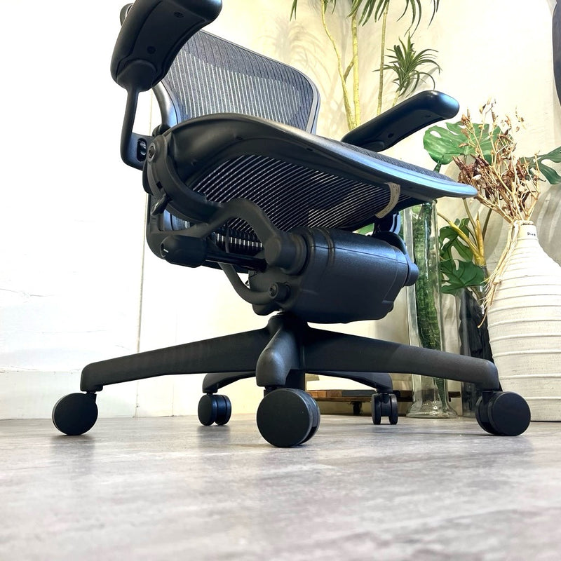 ハーマンミラー / HermanMiller アーロンチェア / Aeron Chairs クラシック ランバーサポート Size A フル装備 中古