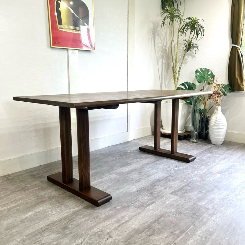 ナガノインテリア ダイニングテーブル オーク無垢材 国産 中古 福岡 オーダー家具 w165 ダークブラウン – RESTYLE